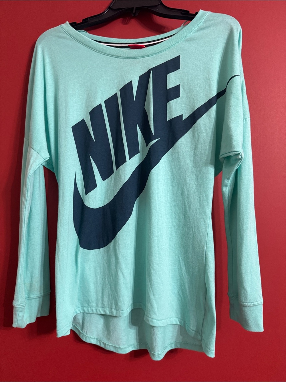 Nike Mint Green Long-Sleeve Tee with Navy Logo